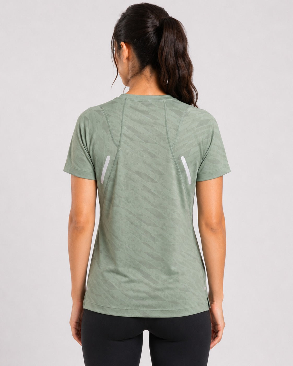 Hybrid Running T-Shirt - Light Green.