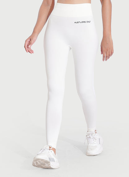 White Activate Seamless Leggings For Women | HustlersOnlyPK