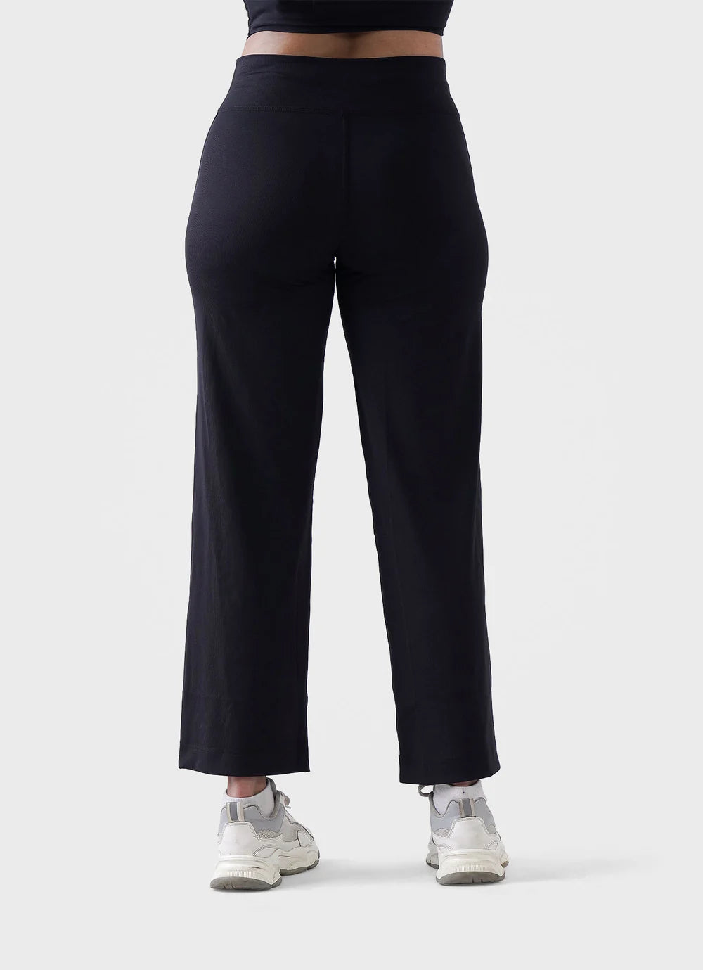 Black Adapt Flared Seamless Leggings for workout | HustlersOnlyPK