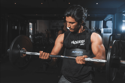 Arm Blaster For better muscle engagement | HustlersOnlyPK