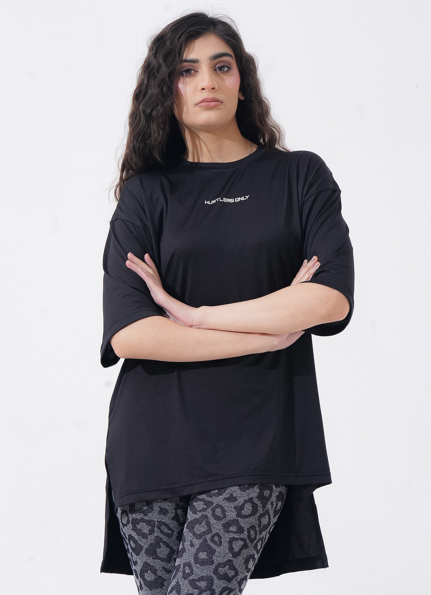 The Modest Top - Black