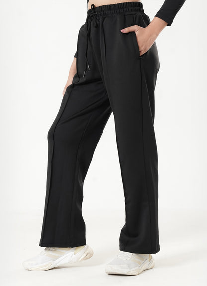 Relaxed Pleated Trouser - Black