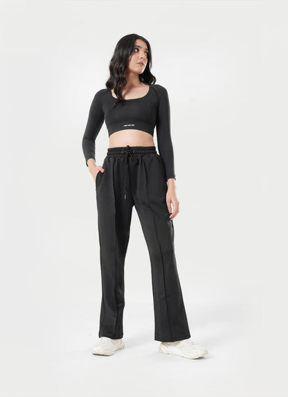 Relaxed Pleated Trouser - Black