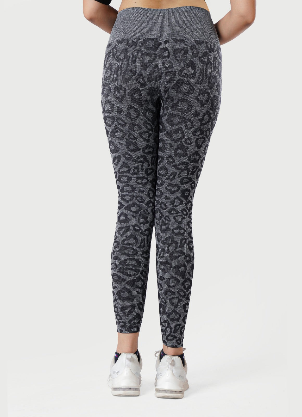 Safari Seamless Leggings Gray For Women | HustlersOnlyPK