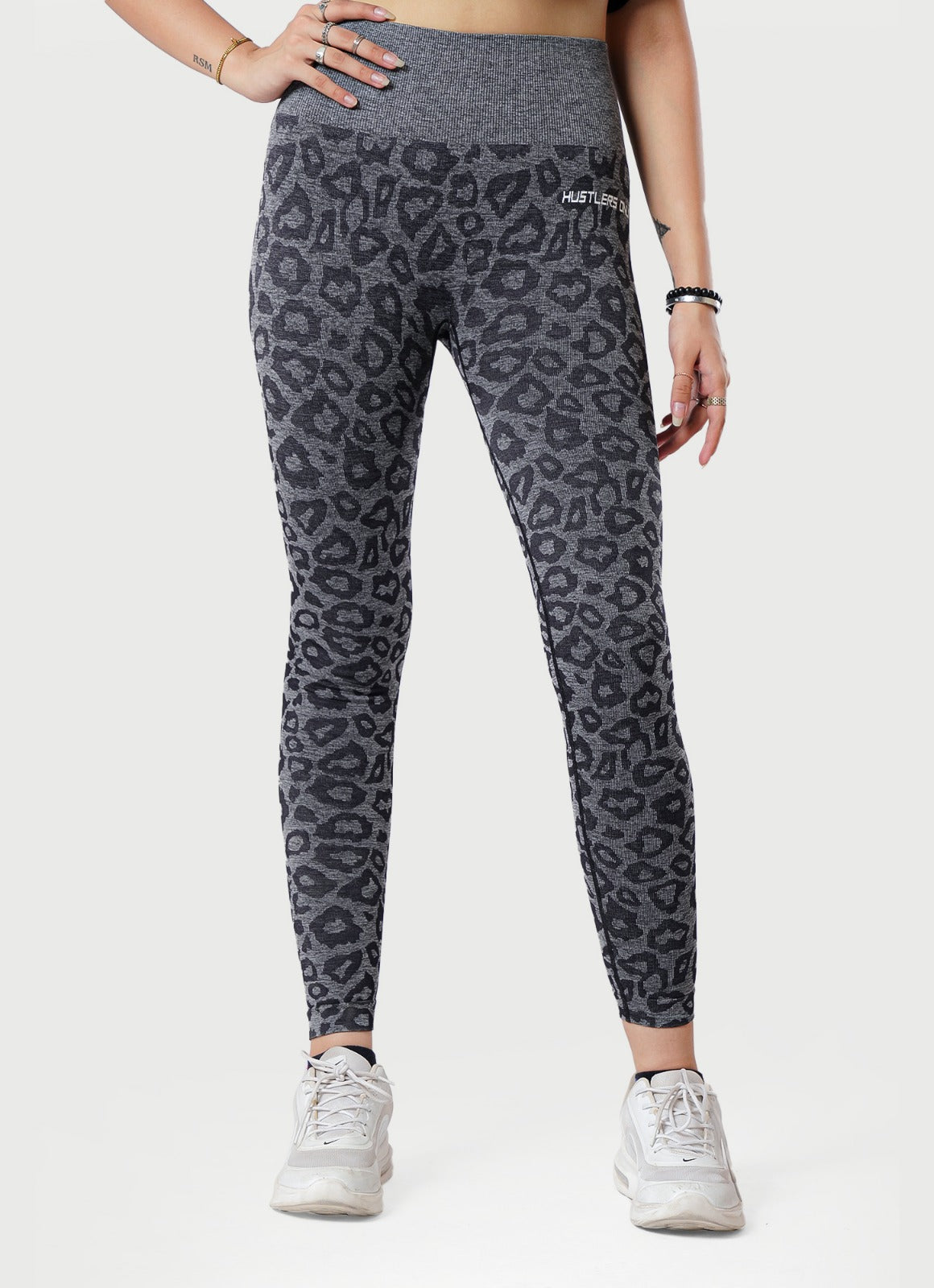 Safari Seamless Leggings Gray For Women | HustlersOnlyPK