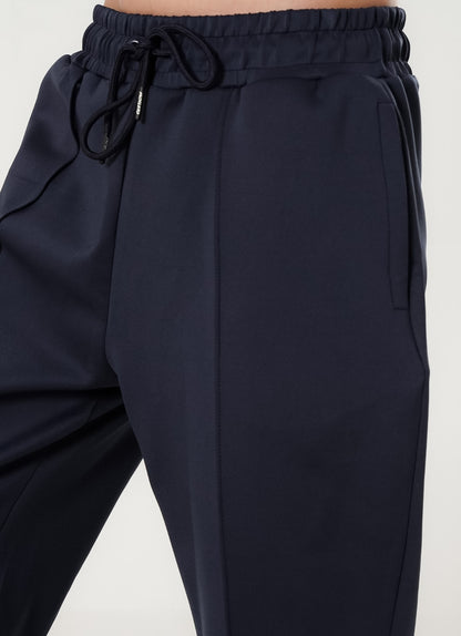 Relaxed Pleated Trouser - Navy.