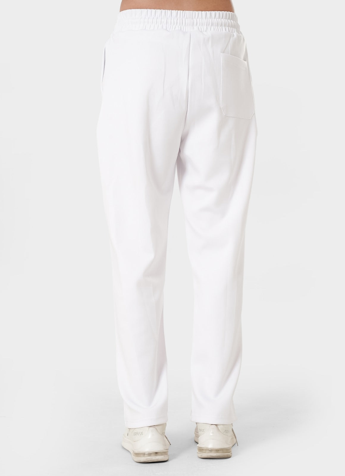 Relaxed Pleated Trouser - White.