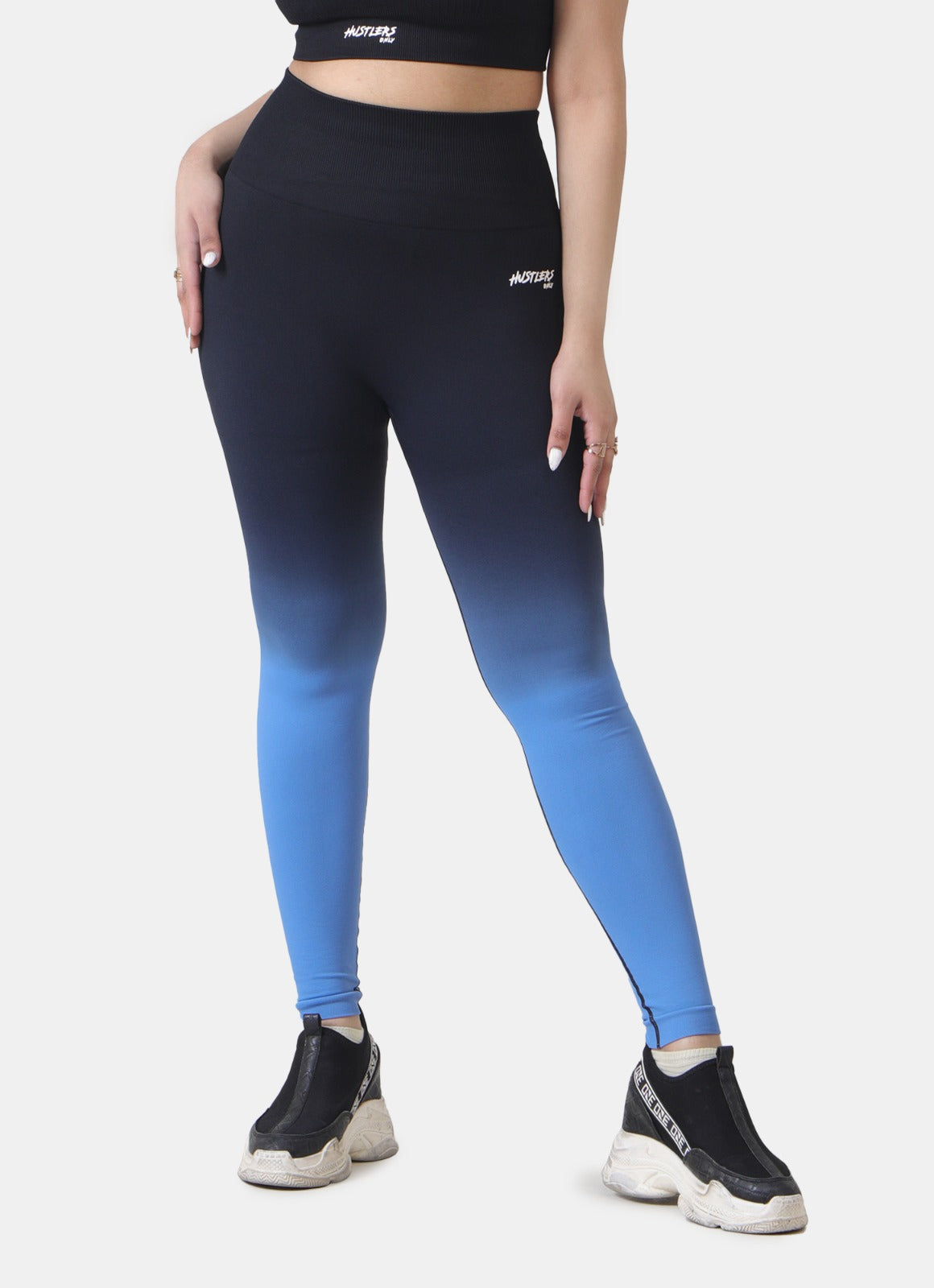  Blue Dip Dye Seamless Leggings for Women | HustlersOnlyPK